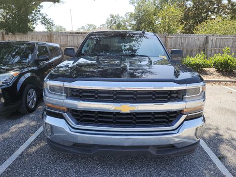 Used 2018 Chevrolet Silverado 1500 LT w/ All Star Edition RWD image 18