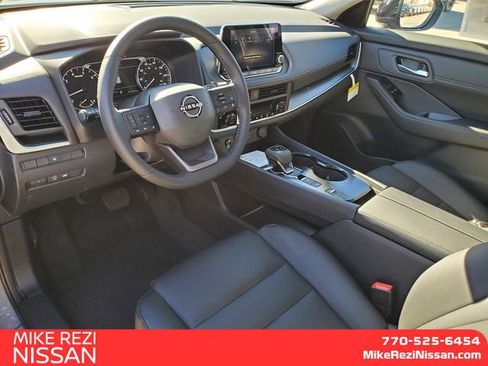 New 2026 Nissan Rogue Dark Armor image 8