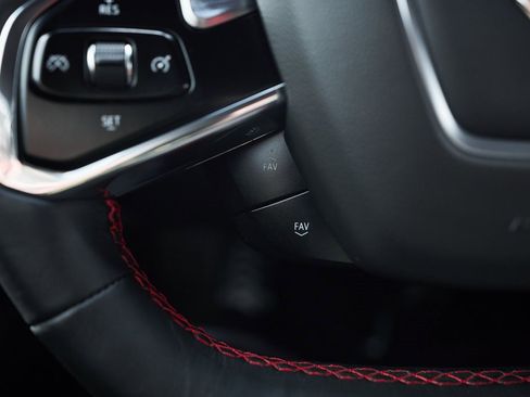 Used 2020 Chevrolet Corvette Stingray Coupe w/ 1LT image 48