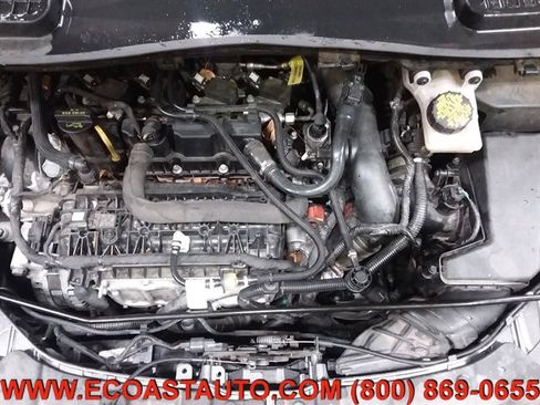 Used 2019 Ford Escape SE image 9