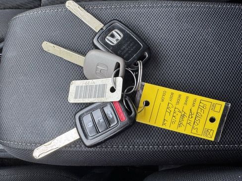 Used 2014 Honda Civic LX image 2