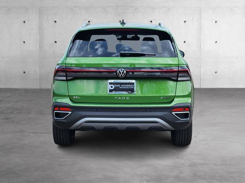 New 2025 Volkswagen Taos SEL image 27