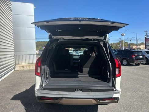 New 2025 Ford Expedition King Ranch image 31