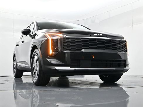 New 2026 Kia Sportage LX image 32