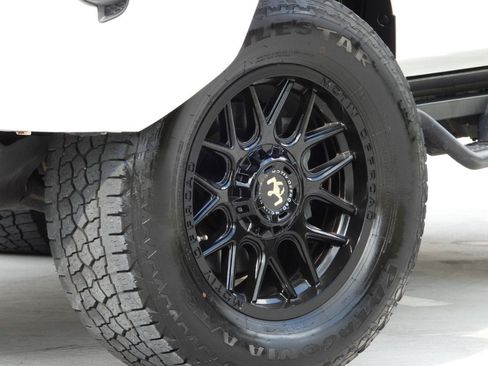 Used 2021 Toyota 4Runner SR5 AWD/4WD image 6