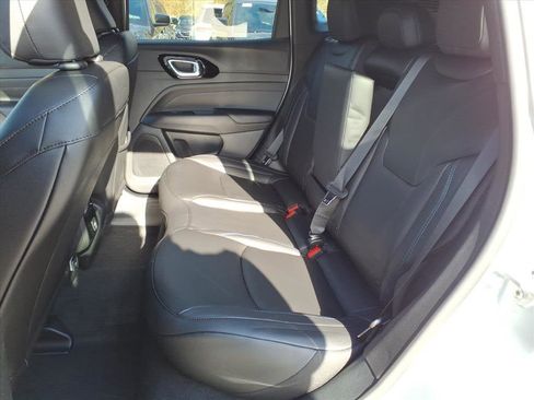 New 2026 Jeep Compass Limited image 7