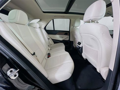 New 2026 Mercedes-Benz GLE 450 4MATIC image 23