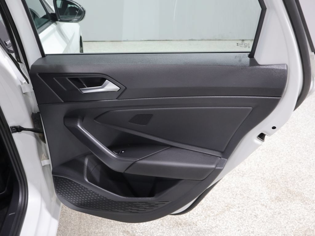 Used 2025 Volkswagen Jetta Sport FWD image 21