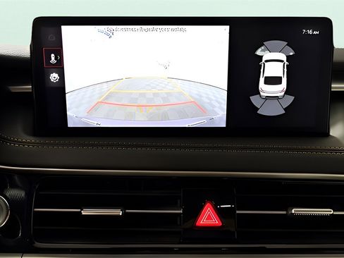 Used 2024 Genesis G70 2.5T w/ Sport Prestige Package image 28