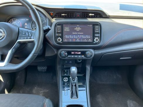 Used 2024 Nissan Kicks SR FWD image 15