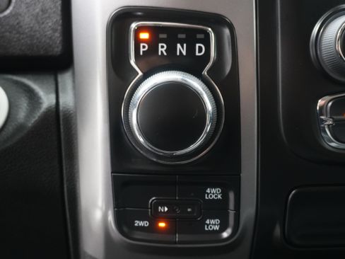 Used 2023 RAM 1500 Classic SLT w/ Electronics Group AWD/4WD image 18