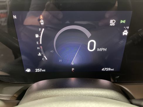 Used 2025 Buick Encore GX Sport Touring image 20