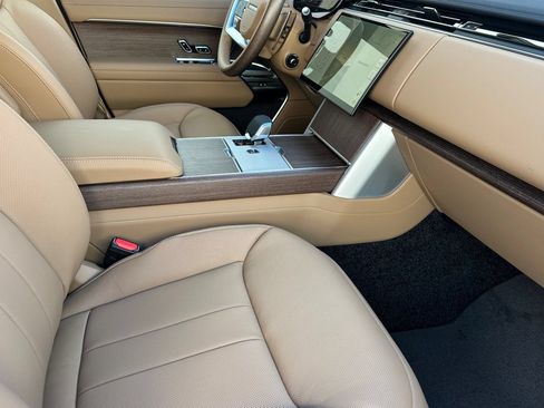 New 2026 Land Rover Range Rover SE AWD/4WD image 15