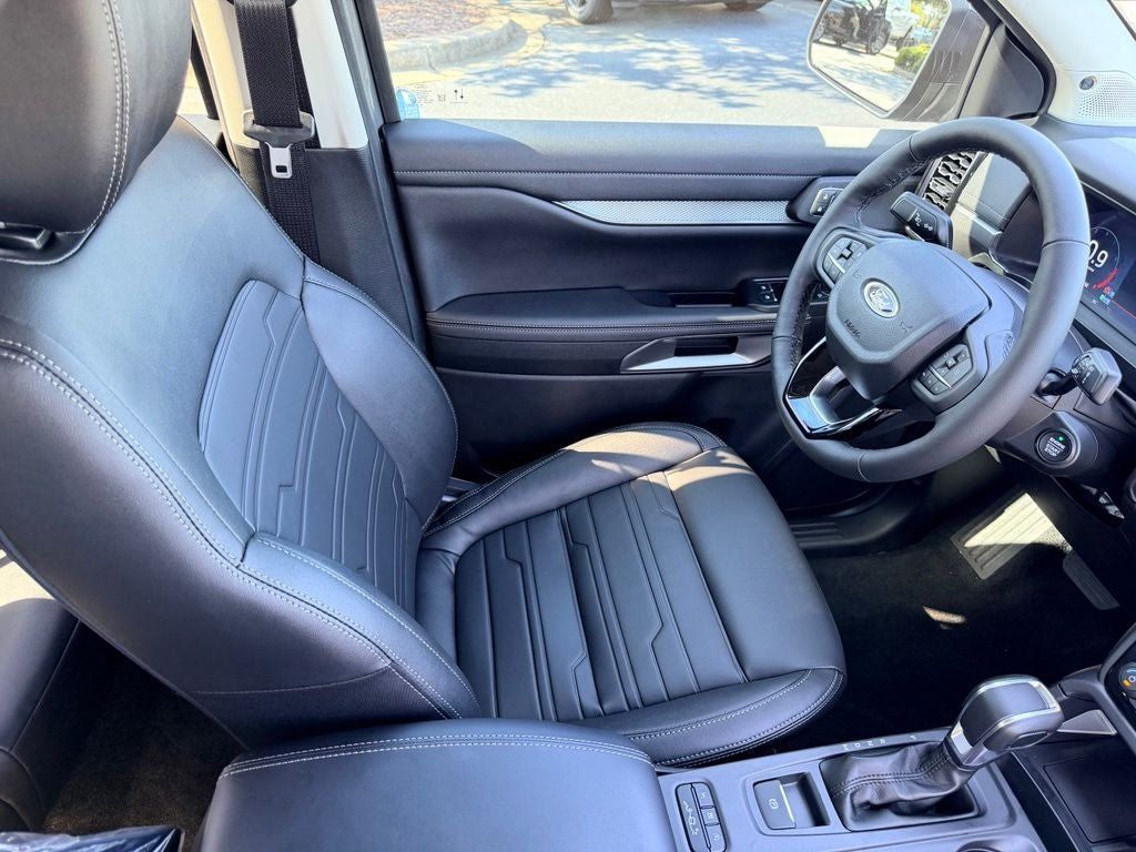 New 2026 Ford Ranger Lariat w/ FX4 Off-Road Package AWD/4WD image 10