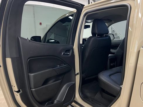 Used 2021 Chevrolet Colorado ZR2 AWD/4WD image 23