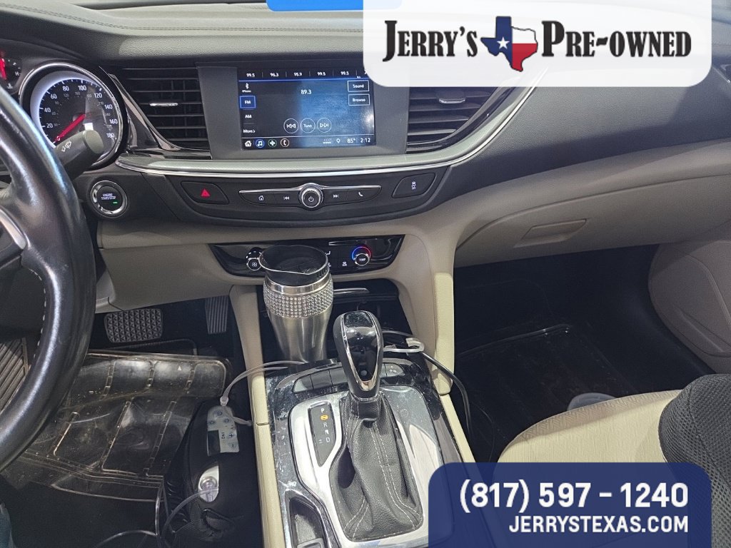 Used 2019 Buick Regal Preferred w/ Driver Confidence Package I FWD image 8