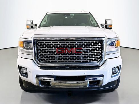 Used 2016 GMC Sierra 3500 Denali w/ Duramax Plus Package AWD/4WD image 2