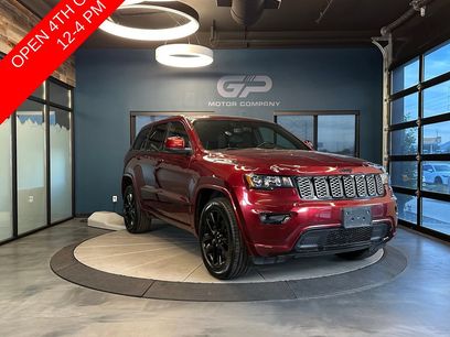 Used 2019 Jeep Grand Cherokee Altitude