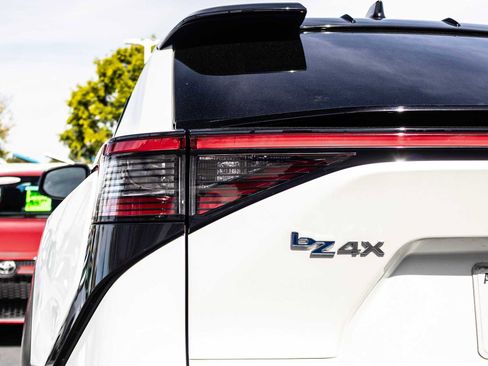 Certified 2023 Toyota bZ4X Limited image 11