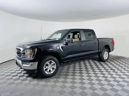 Used 2023 Ford F150 XLT image 4