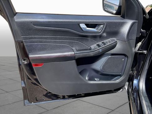 Used 2025 Ford Escape ST-Line FWD image 21