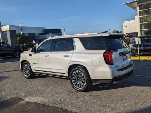 Used 2024 GMC Yukon Denali Ultimate image 5