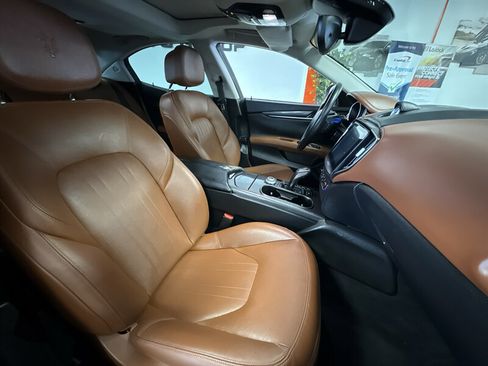 Used 2019 Maserati Ghibli RWD image 21