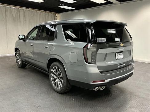 New 2026 Chevrolet Tahoe High Country AWD/4WD image 3