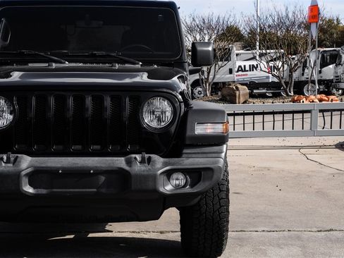 Used 2021 Jeep Wrangler Unlimited Sport image 49