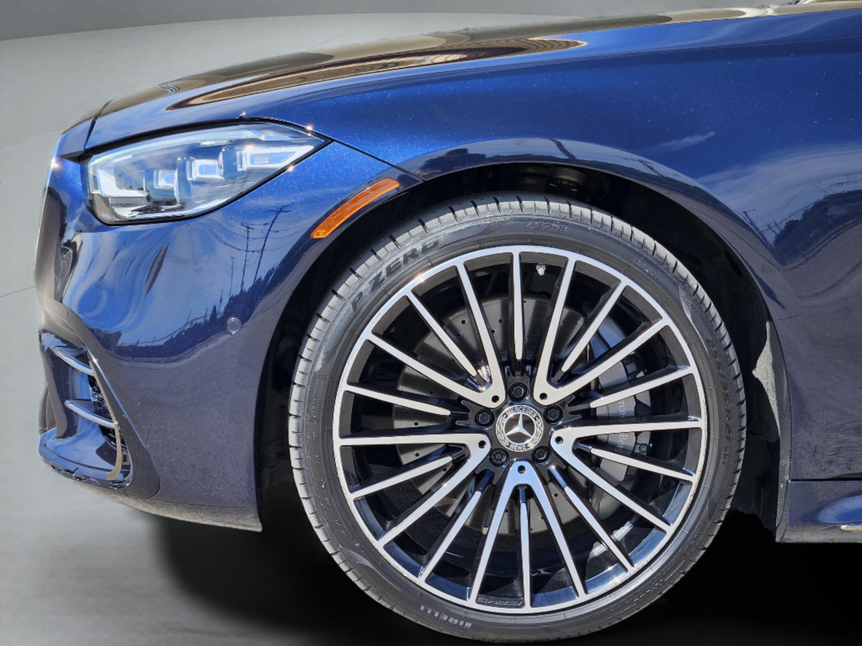 Certified 2023 Mercedes-Benz S 500 4MATIC image 11