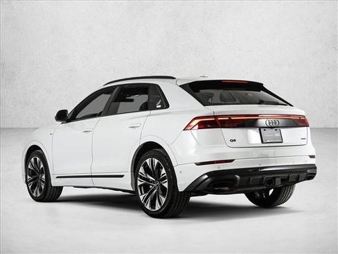 Certified 2025 Audi Q8 Prestige w/ Prestige Package image 8