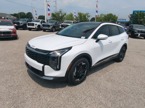 New 2026 Kia Sportage EX w/ EX Panorama Roof Package FWD image 4