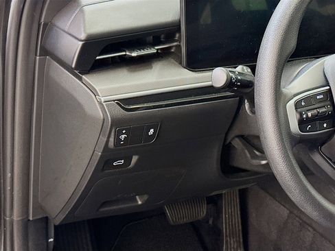 Used 2025 Kia K5 LXS image 17