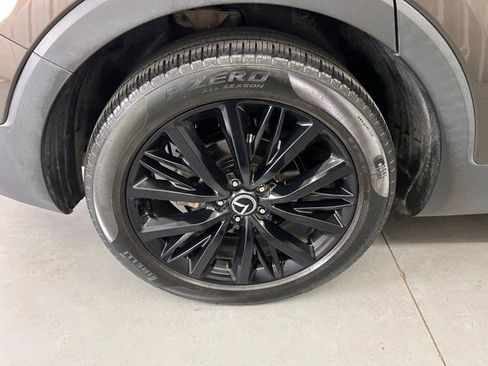 Used 2020 Kia Telluride SX w/ SX Prestige Package image 24