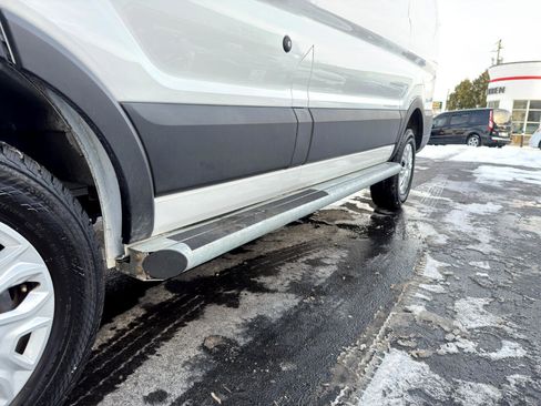 Used 2024 Ford Transit 250 Low Roof w/ Exterior Upgrade Package image 52