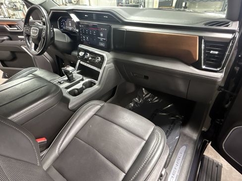Certified 2023 GMC Sierra 1500 Denali AWD/4WD image 30