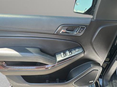 Used 2019 GMC Yukon SLE RWD image 20