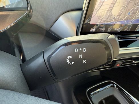 New 2025 Volkswagen ID.4 Pro image 20