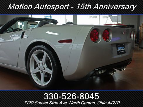 Used 2005 Chevrolet Corvette Convertible w/ Preferred Equipment Group image 9