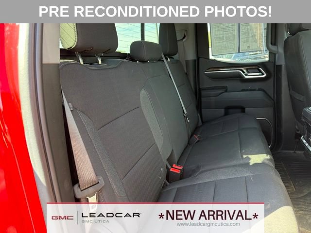 Used 2024 GMC Sierra 1500 Elevation w/ Preferred Package AWD/4WD image 13