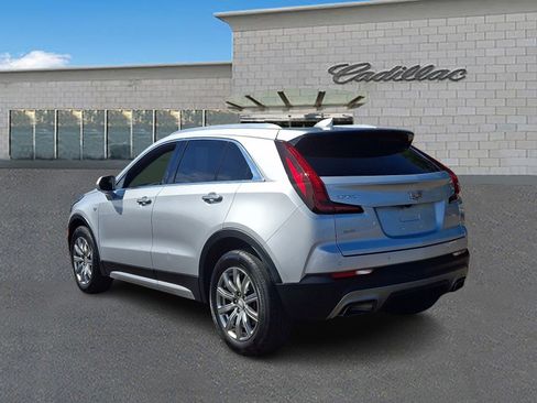Used 2019 Cadillac XT4 Premium Luxury w/ Cold Weather Package AWD/4WD image 6