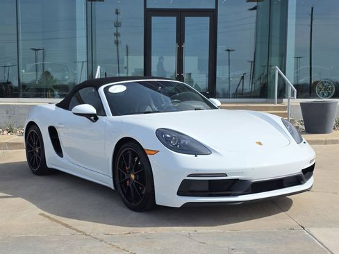 Used 2025 Porsche 718 Boxster GTS image 9