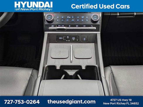 Used 2025 Hyundai Santa Fe Limited image 26