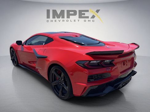 Used 2023 Chevrolet Corvette Z06 w/ Engine Appearance Package RWD image 3