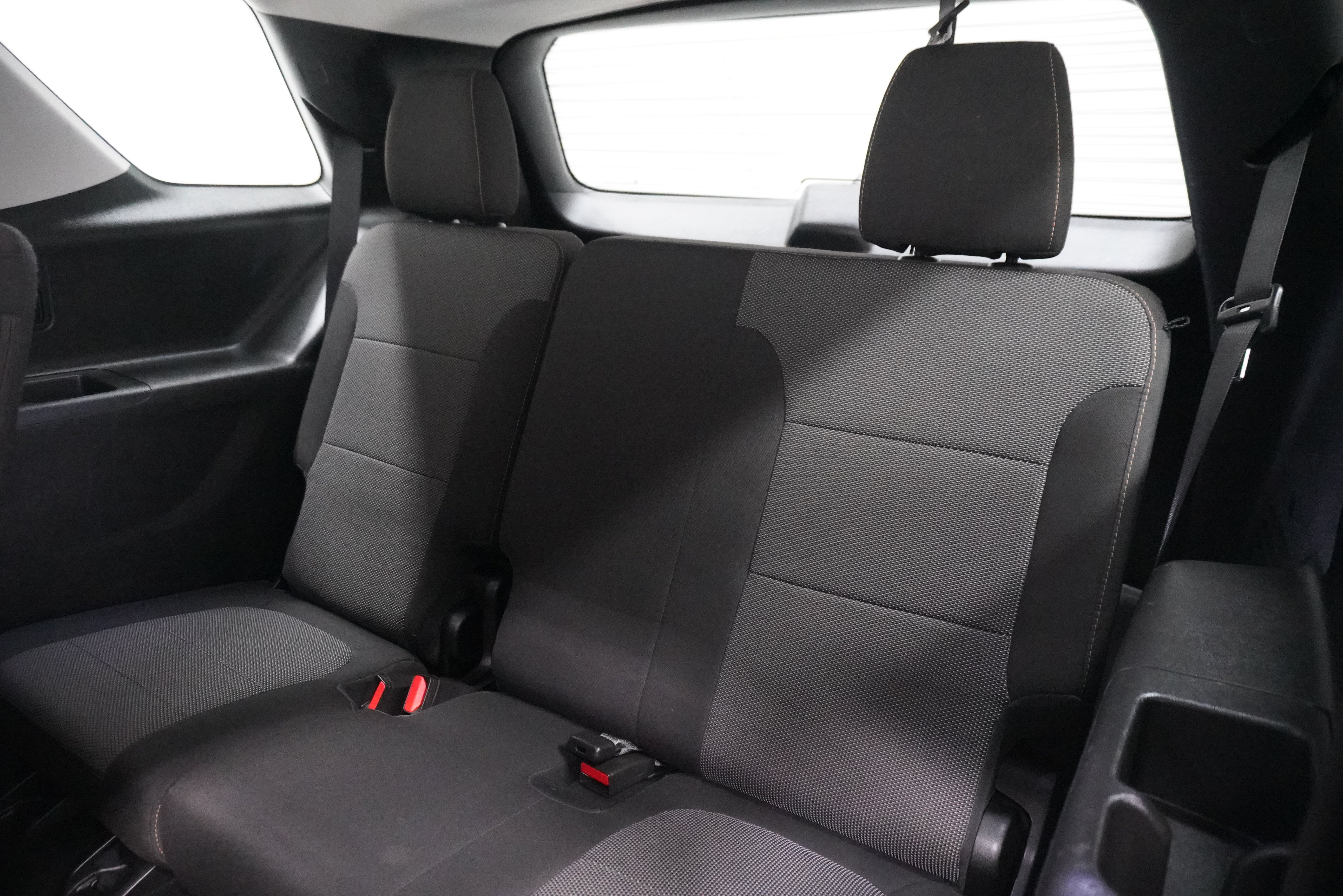 Used 2019 Chevrolet Traverse LS FWD image 14