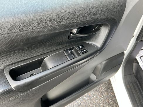 Used 2019 Nissan NV200 SV w/ Navigation Package image 14