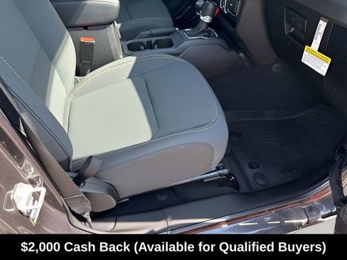 New 2026 Jeep Gladiator Sport AWD/4WD image 15