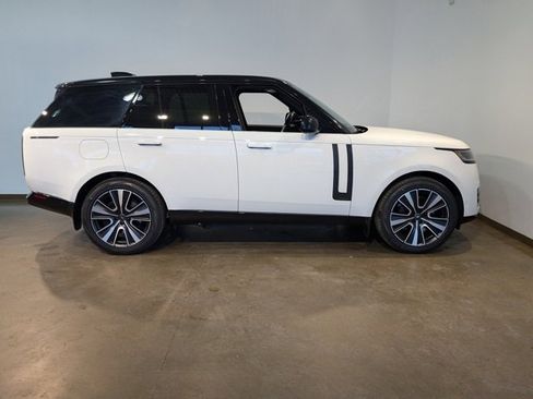 New 2025 Land Rover Range Rover Autobiography image 6