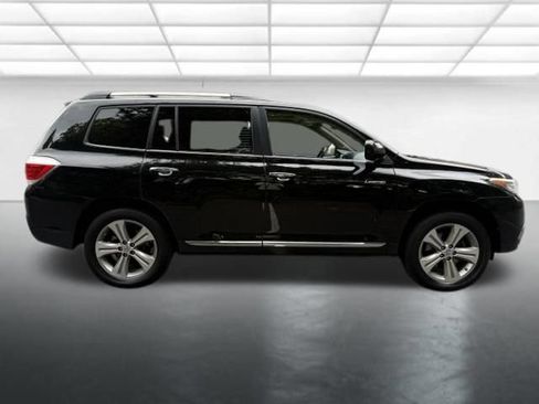 Used 2012 Toyota Highlander Limited w/ Tow Pkg AWD/4WD image 7