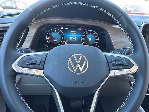 New 2026 Volkswagen Atlas SE image 19